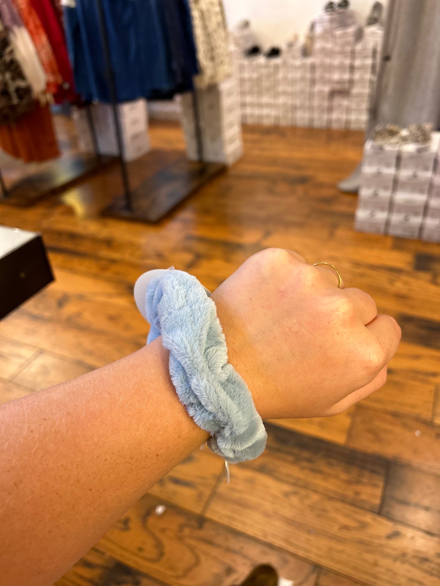 Fluffy scrunchies