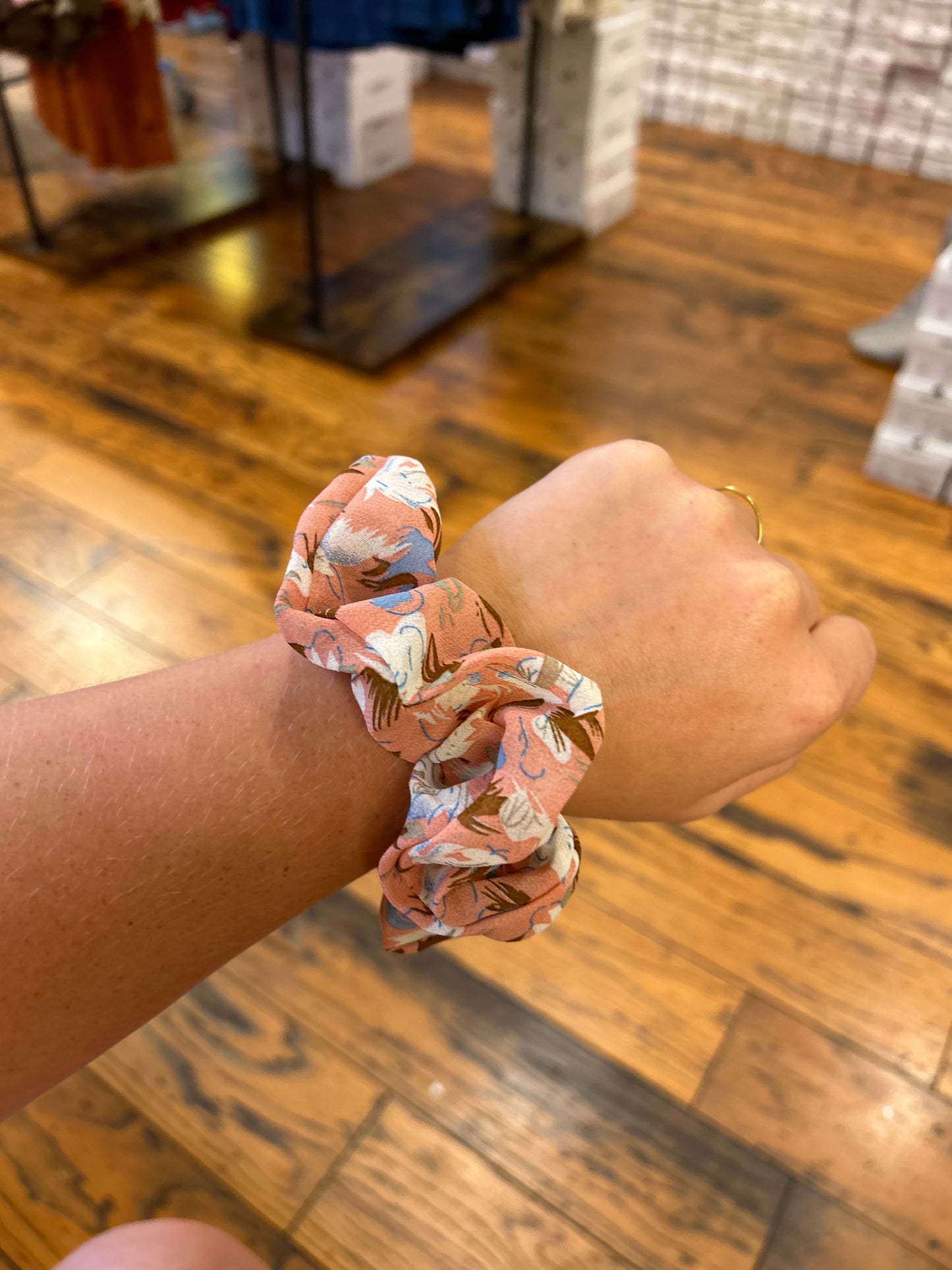 Chiffon pattern scrunchies