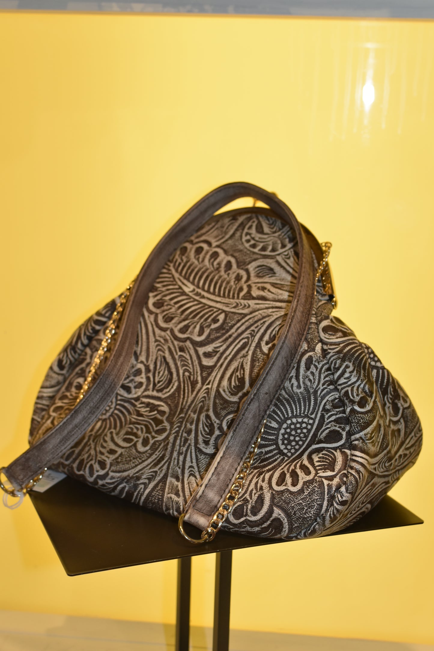Flowered Gray & White Shoulder Purse