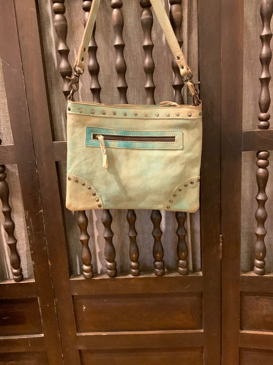 Simple Crossbody