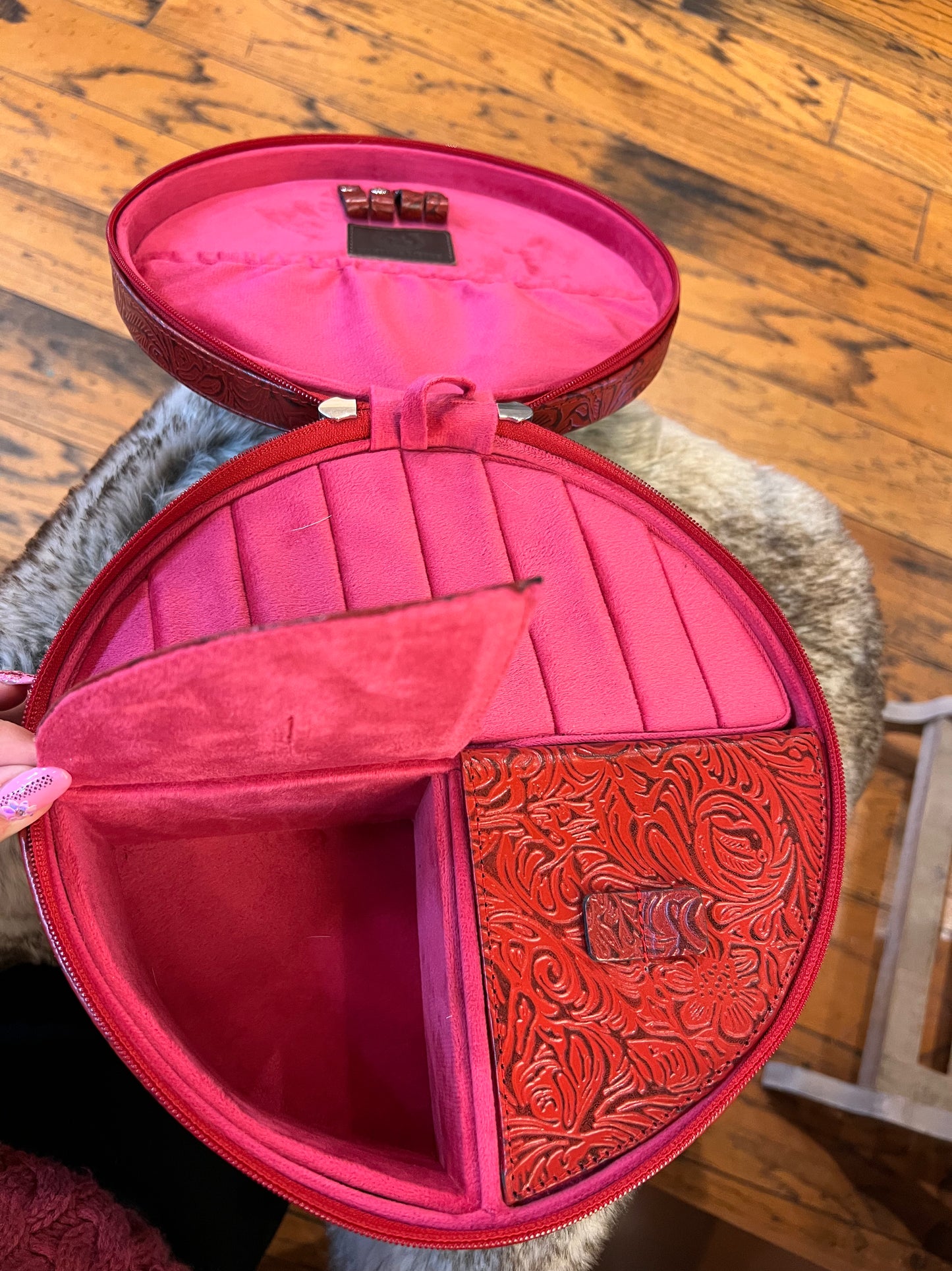 Round Red Leather Jewelry Box